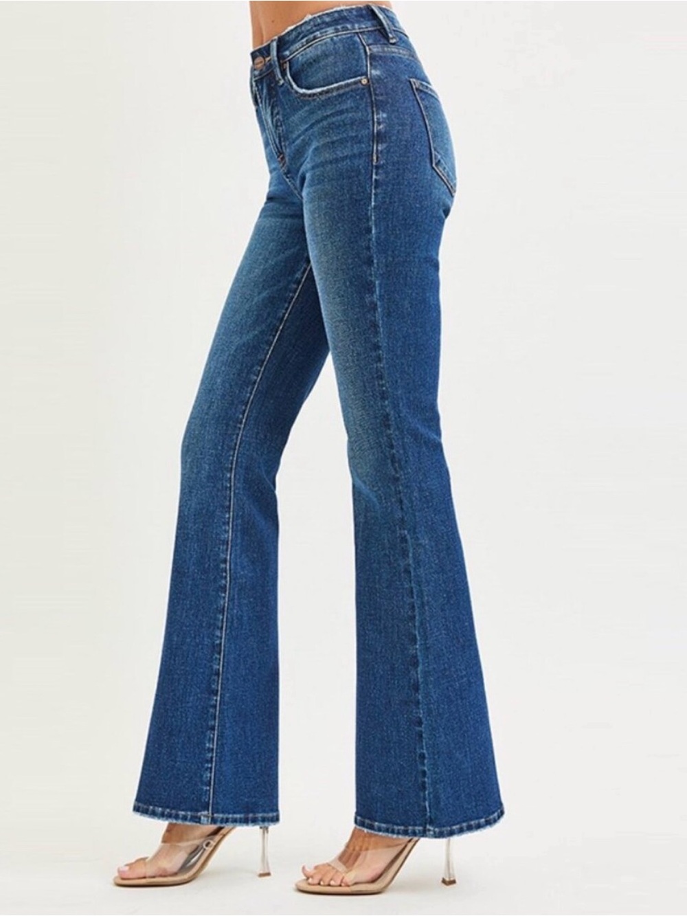 NWT Risen Tummy Control High Rise Flare Jeans Dark Denim Size 28 - Picture 2 of 4